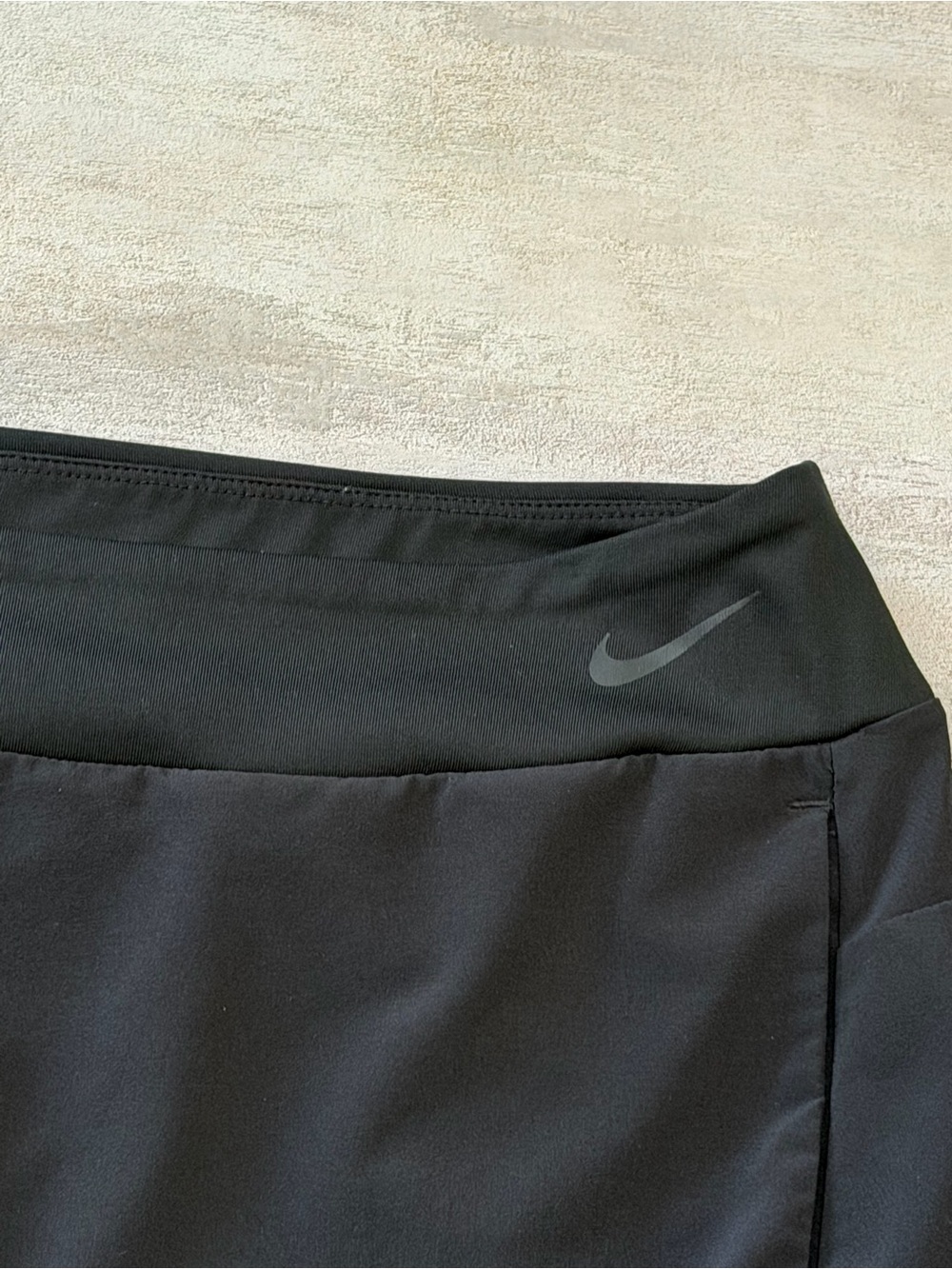 Nike | Dri Core 15” Ladies Golf Skort Black - Size Large - Picture 3 of 6